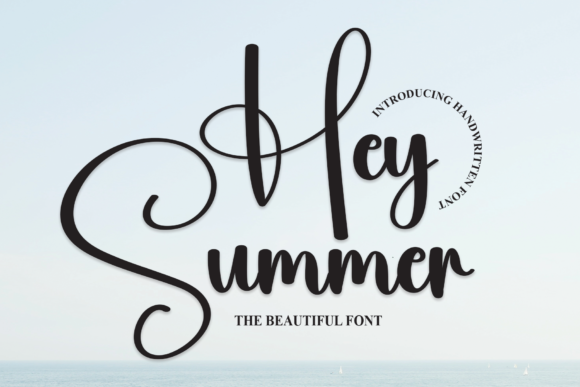 Discovering the Romantic Charm of the Hey Summer Font